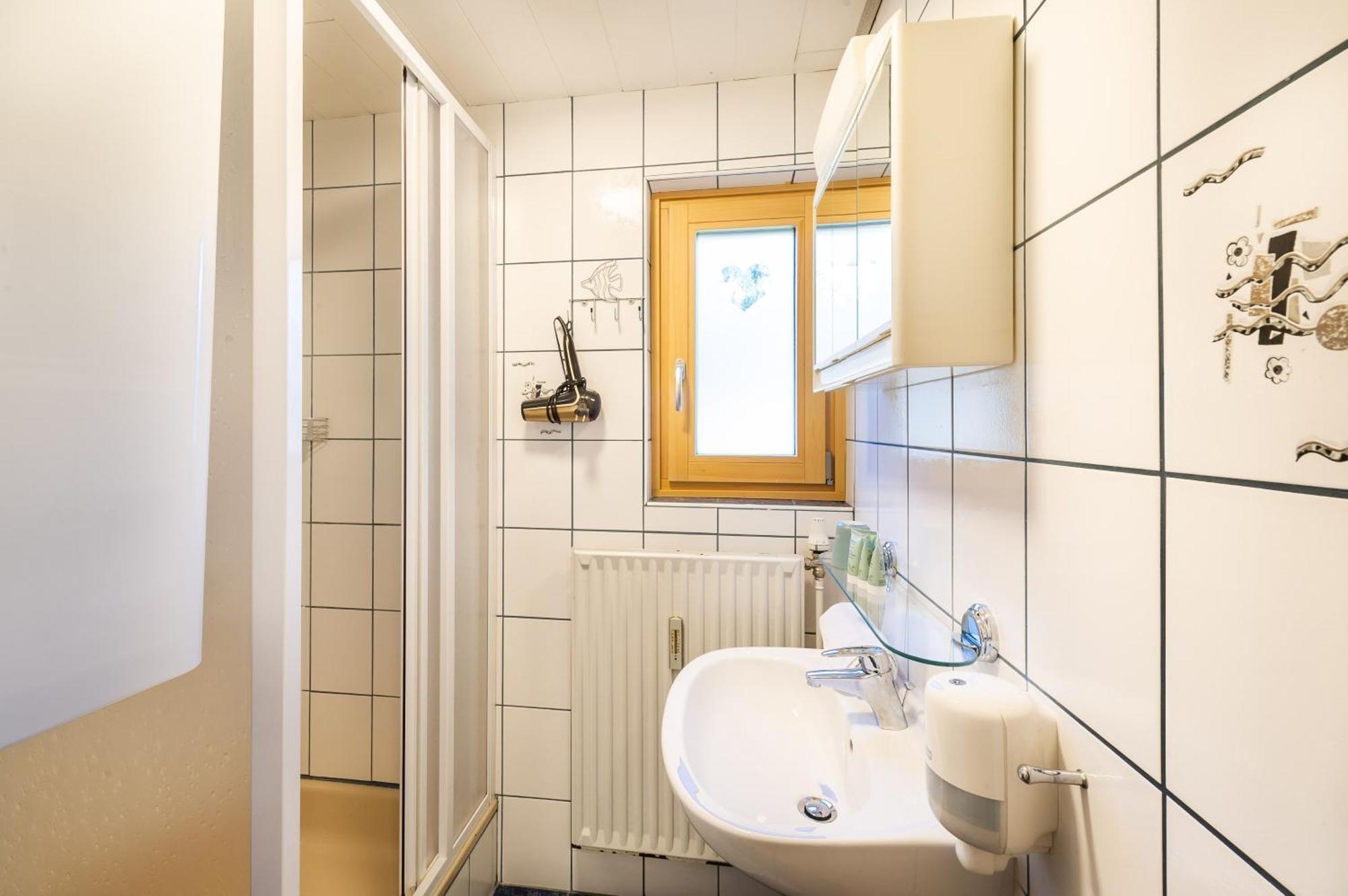 Apartmenthaus Pastner Am Teich Übelbach Buitenkant foto