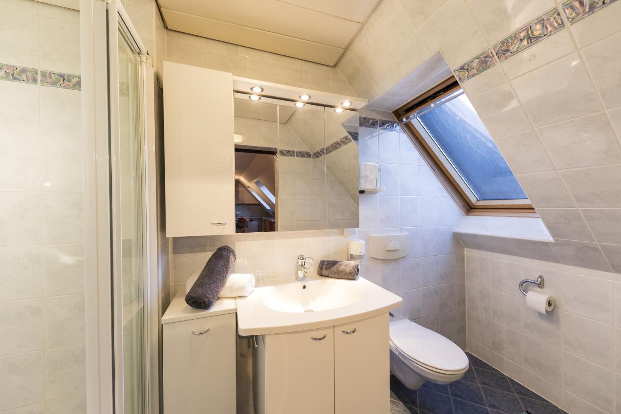 Apartmenthaus Pastner Am Teich Übelbach Buitenkant foto