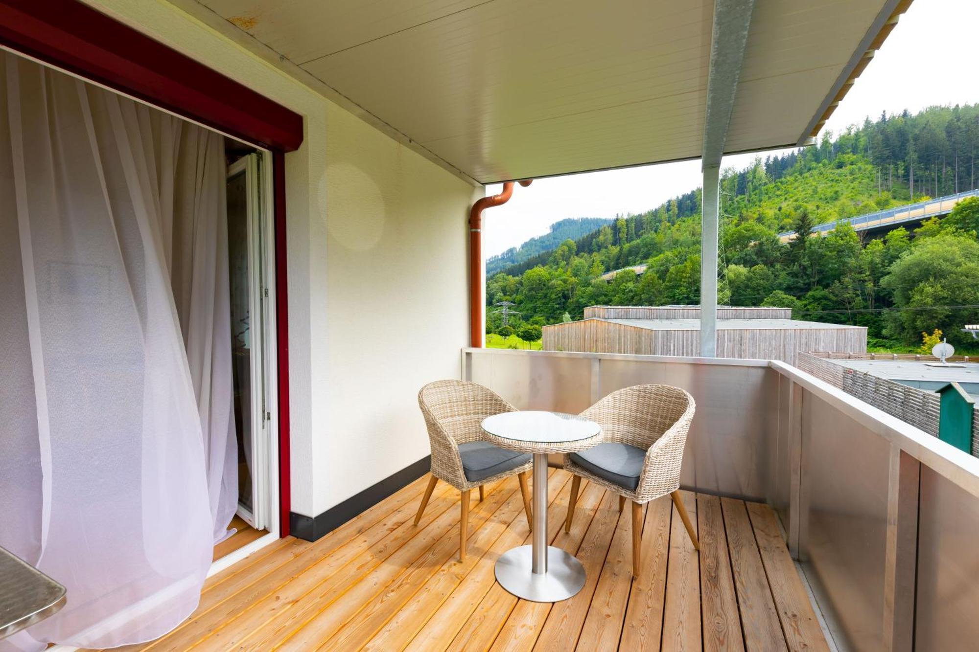 Apartmenthaus Pastner Am Teich Übelbach Buitenkant foto