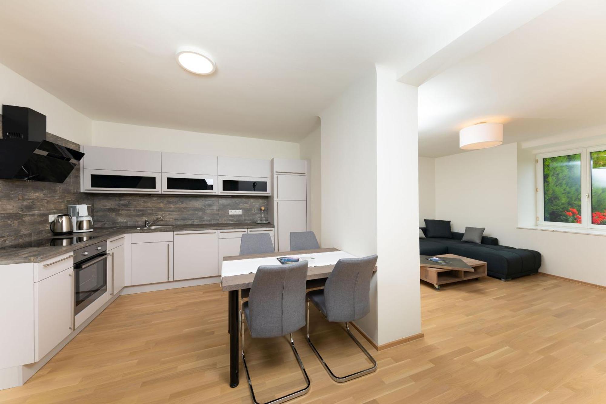 Apartmenthaus Pastner Am Teich Übelbach Buitenkant foto